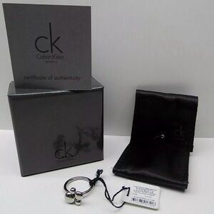 NWT CALVIN KLEIN SILVER SPIN RING SIZE 8 MSRP $110